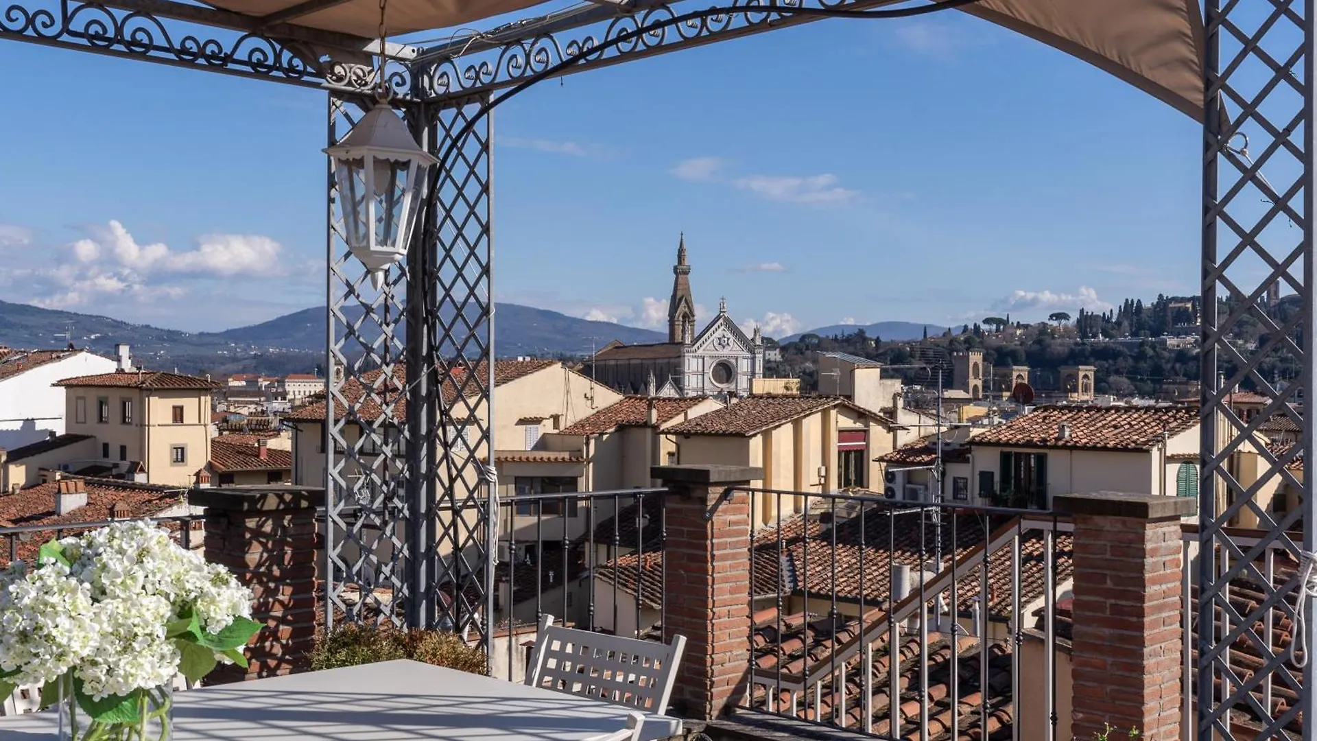 Futura Collection Florence Terrace Apartment