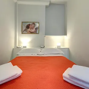Apartment Magico Risveglio Agli Uffizi, Florence